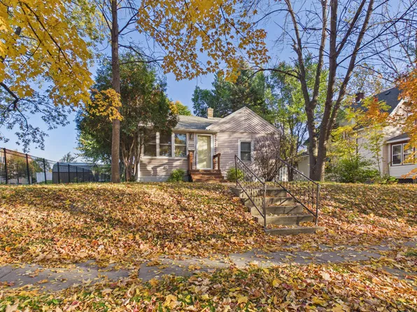 221 1st Ave SE, Glenwood, MN 56334