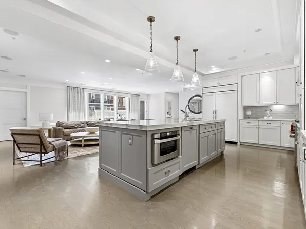 621 E 1st St Unit A5, South Boston, MA 02127