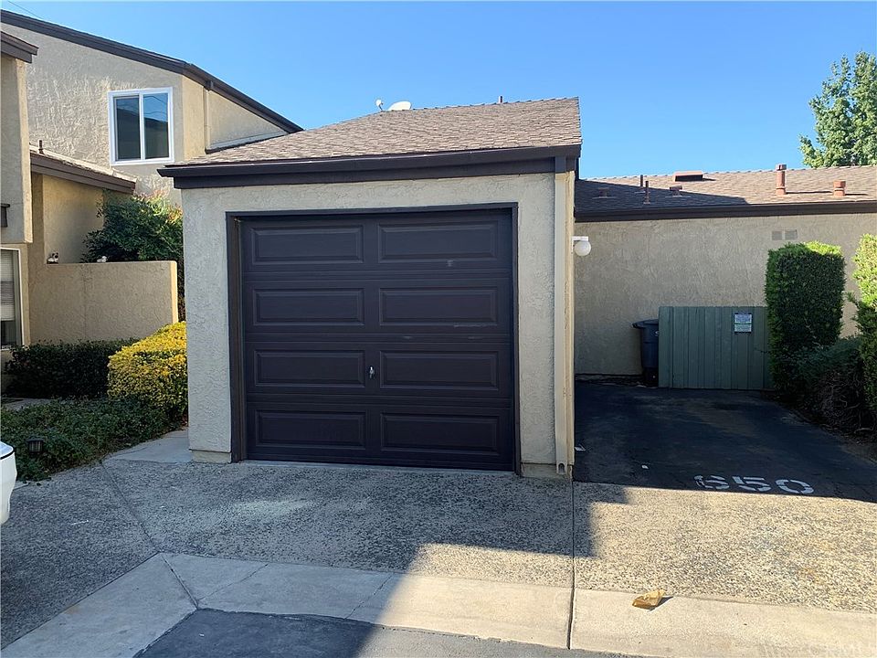 1st image of 650 Parkview Dr #F