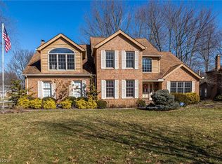3699 Willow Run, Westlake, OH