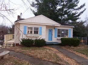 1st image of 2102 Bradley St