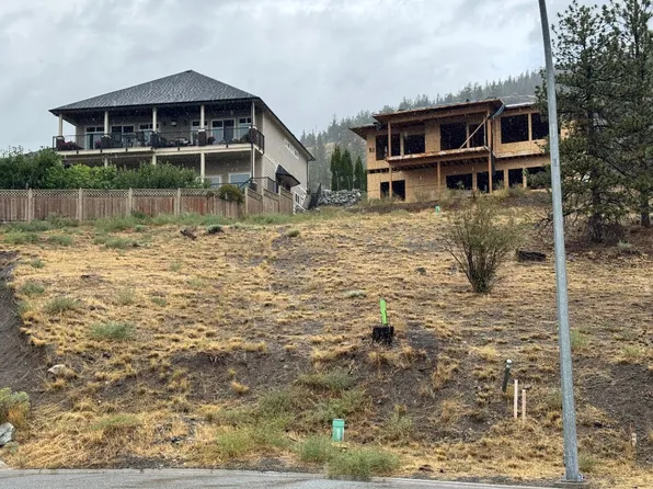 2713 Eagle Cres, Merritt, BC V1K 0B3