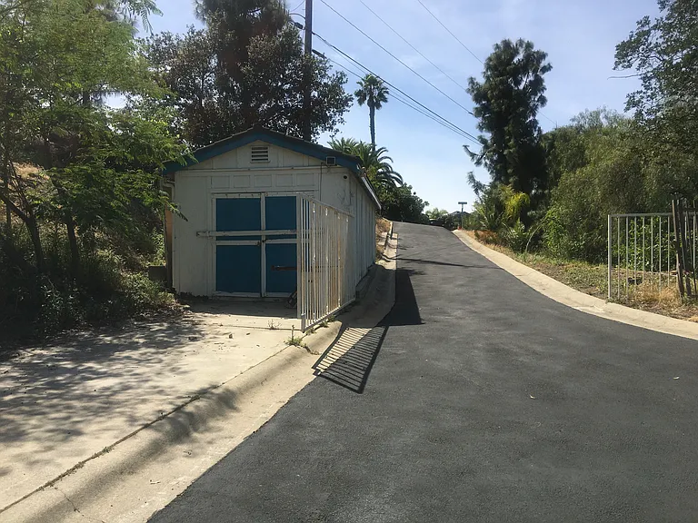 373 Cannon Ave — Photo 32