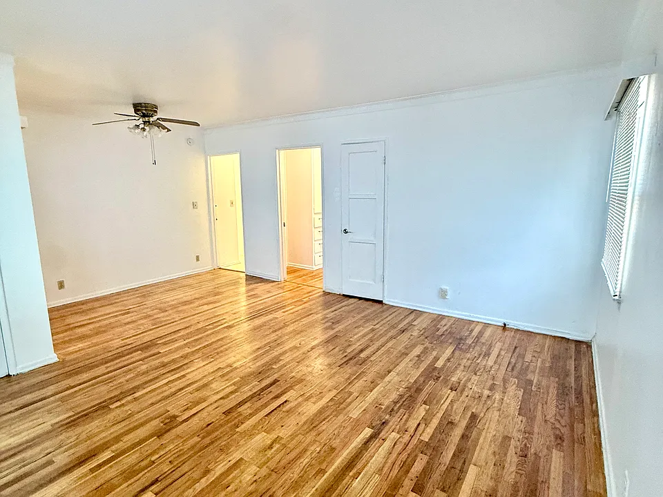 14518 Benefit St #14518