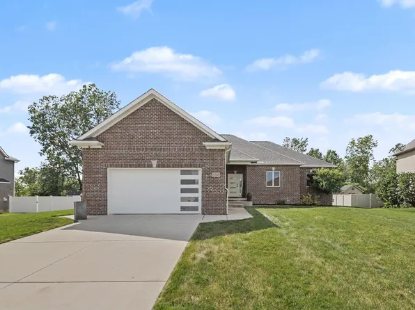 8308 Jack Pine Cir, Ypsilanti, MI 48197