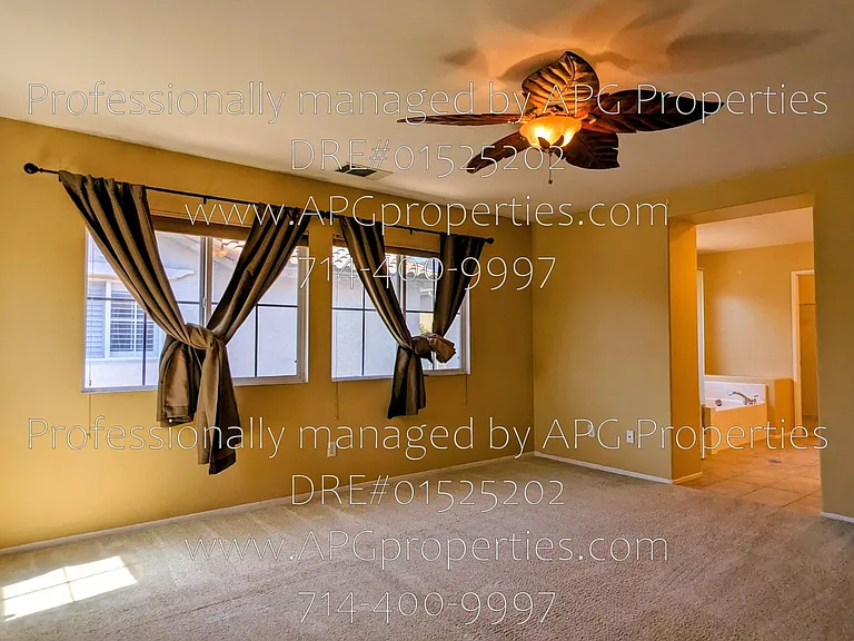 2439 N Cameo Ct — Photo 7