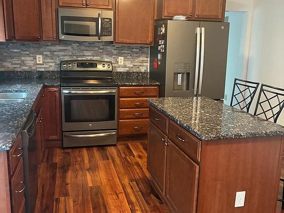 5th image of 5474 Woodland Blvd