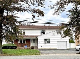 646 Old Country Rd FLOOR 2, Plainview, NY 11803