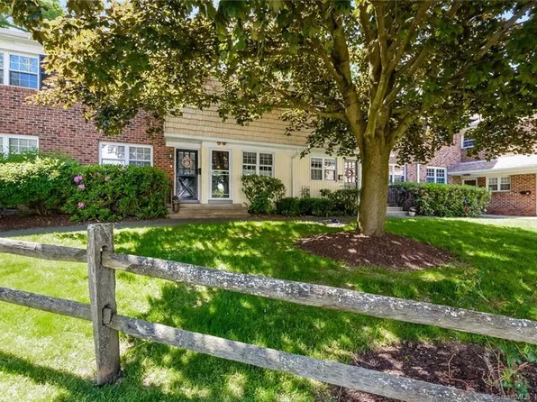 245 Unquowa Road #98, Fairfield, CT 06824