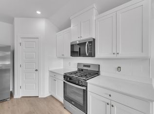 4671 W Aurora St, Fayetteville, AR 72704