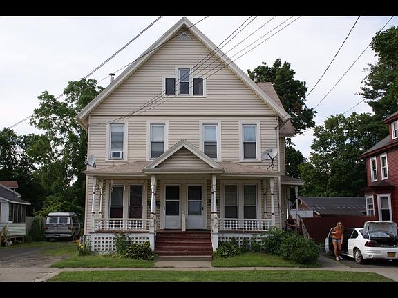 2nd image of 16 Elm St