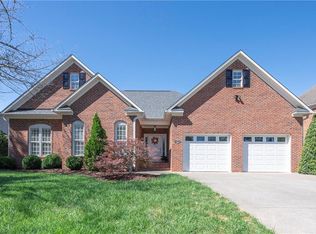 242 Kingsmill Dr, Advance, NC 27006