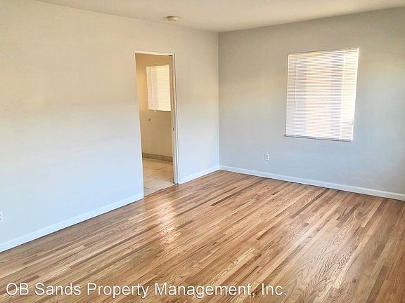 3rd image of 1459 Locust St #1459