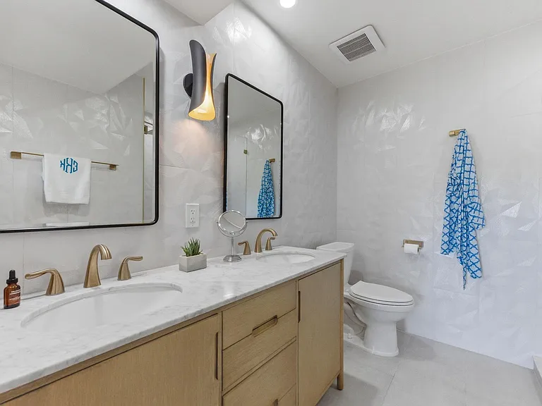 1821 Westlake Dr #105 — Photo 16