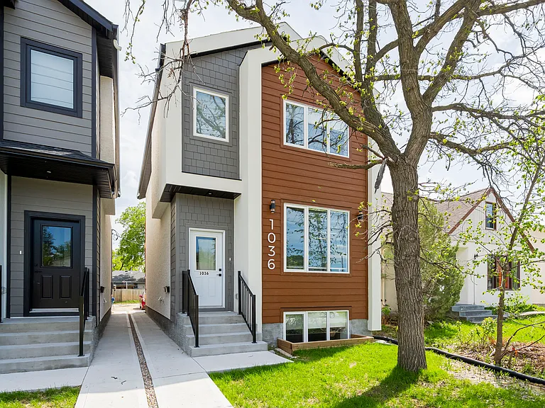 1034 A Clarence Ave — Photo 22