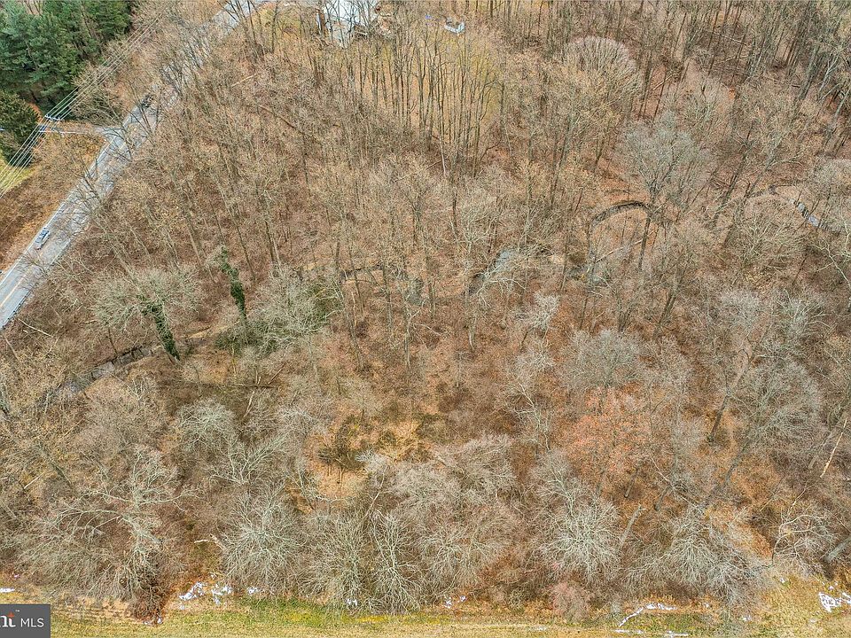 2nd image of Old Washington Rd