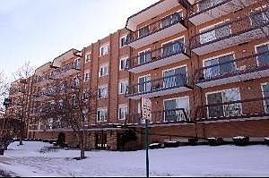1st image of 8101 W Courte Dr APT 501