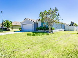 2165 PEBBLE POINT Drive, Green Cove Springs, FL 32043