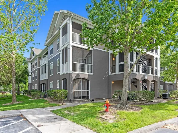 9316 Crescent Loop Cir APT 109, Tampa, FL 33619