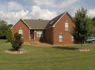 2722 New Port Royal Rd, Thompsons Station, TN 37179
