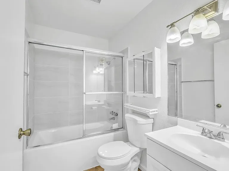 4332 Pacific Ave #25 — Photo 17