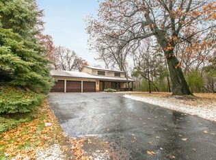 100 Canterbury Rd, Circle Pines, MN 55014