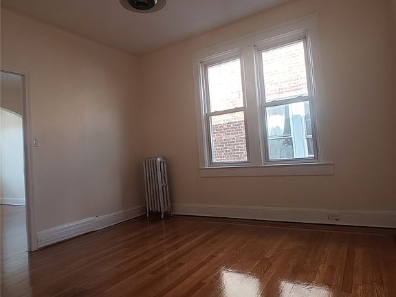 5th image of 20-61 42nd St #2