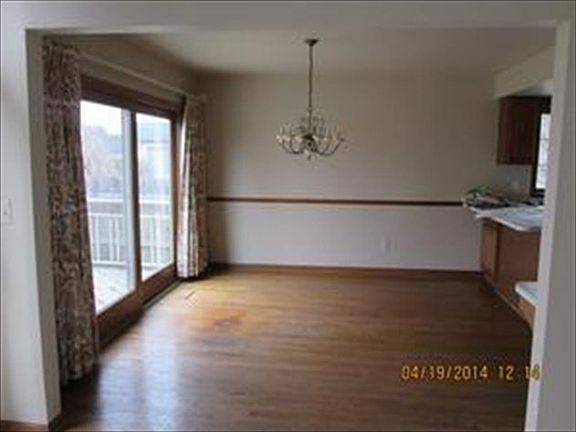 3rd image of 644 Acres Ct