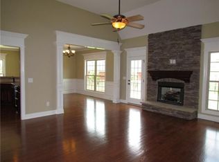 1008 Crowell Dr, Christiana, TN 37037