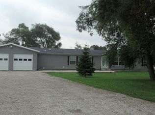 2256 S 775 W, Mentone, IN 46539