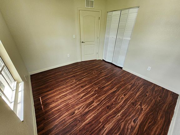 4th image of 727 22nd Street #A & B