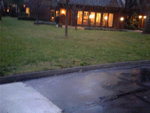 4th image of 629 Woodside Sier Unit 1