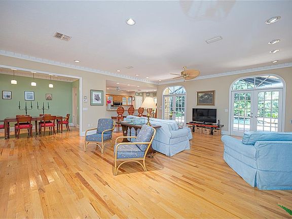 4th image of 5139 Willow Leaf Dr