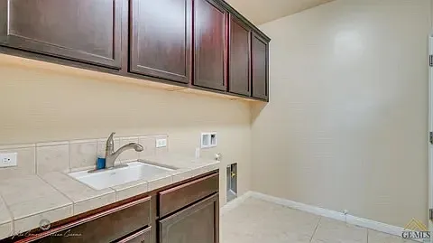 12213 Lincolnshire Dr — Photo 15