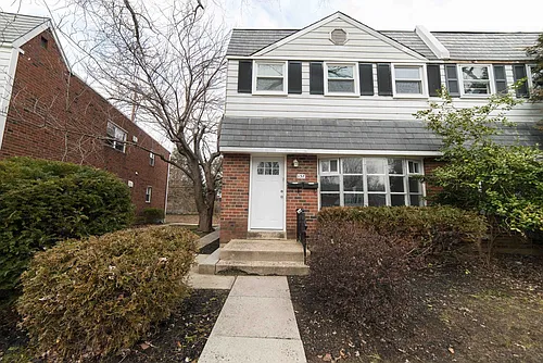 137 W Maryland Ave Photo 1