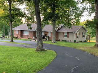 352 Woodhaven Dr, Tompkinsville, KY 42167
