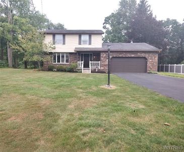 835 Bennett Rd, Angola, NY, 14006