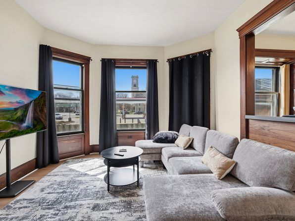 24 N Union St APT 1