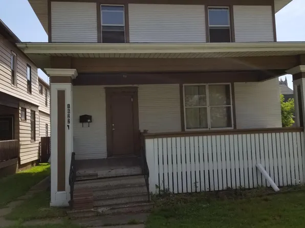 1622 Ogden Ave, Superior, WI 54880