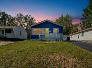 256 High Grove Blvd, Akron, OH