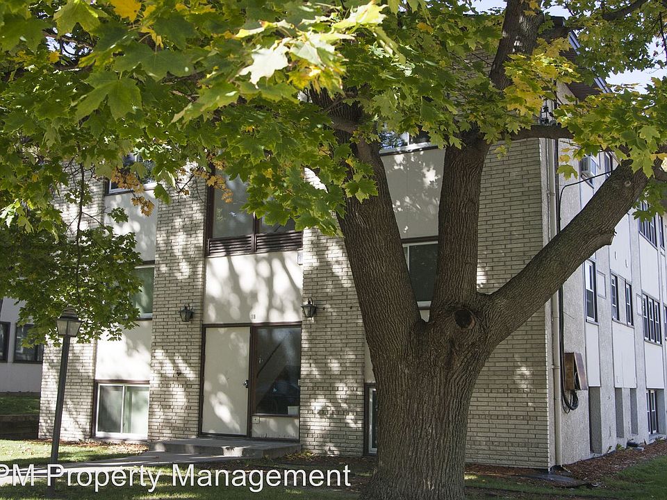 1st image of 18 Arthur Ave SE APT 1
