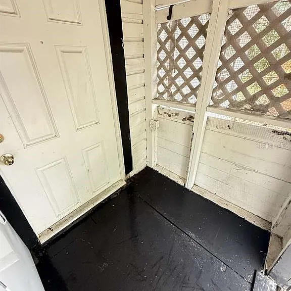 1703 McCarthy Ave — Photo 3