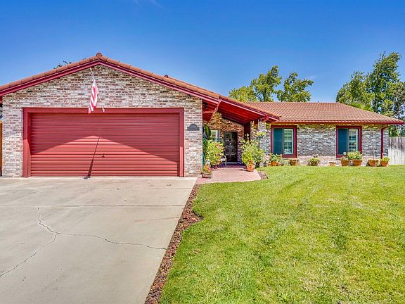 3rd image of 8740 Eastwood Ct