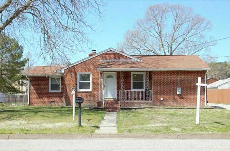 1st image of 4 Wedgewood Dr