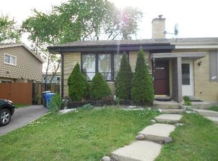 9324 Home Ct, Des Plaines, IL 60016