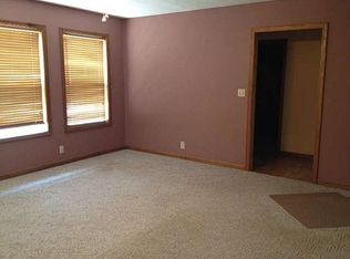 220 S Maple St, Tennyson, IN 47637