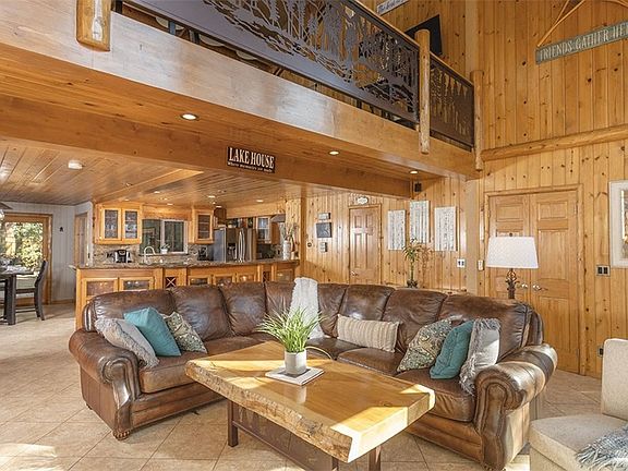 3rd image of 39095 Waterview Dr