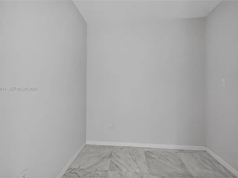 1010 SW 2nd Ave #603 — Photo 18