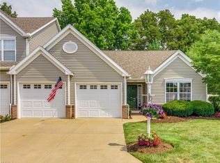 1413 Camden Ridge Blvd, Akron, OH 44312