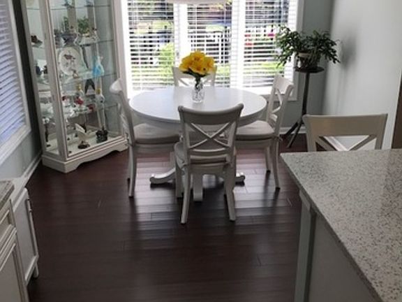 5th image of 1040 Braemoor Dr
